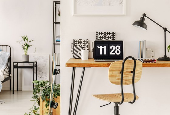 The best dorm desk